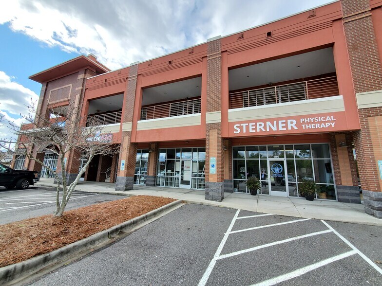 More Photos Of 807 Williamson Rd, Mooresville Loft Creative Space For Lease