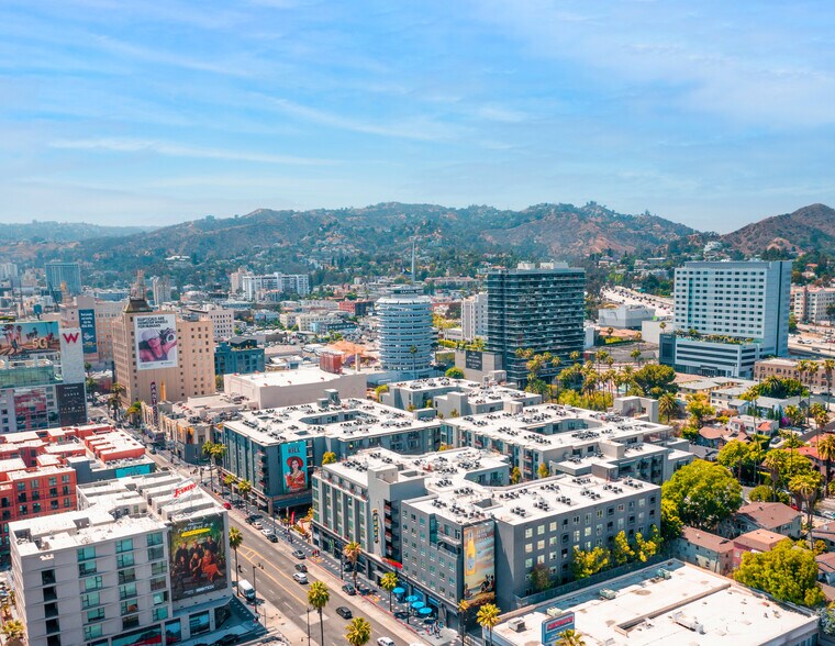 More Photos Of 6201 Hollywood Blvd, Hollywood Apartments For Lease