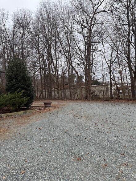 More Photos Of 304 E Washington St, Mebane Medical For Lease