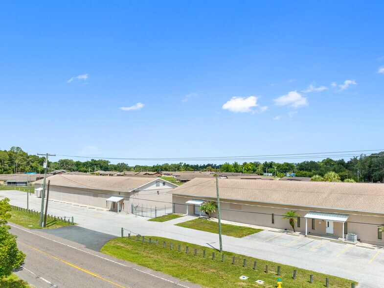 More Photos Of 9610 Harney Rd, Thonotosassa Warehouse For Sale