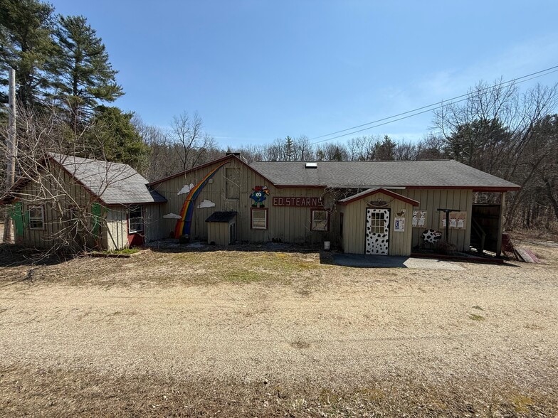Primary Photo Of 137 Southbridge Rd, Charlton Warehouse For Sale