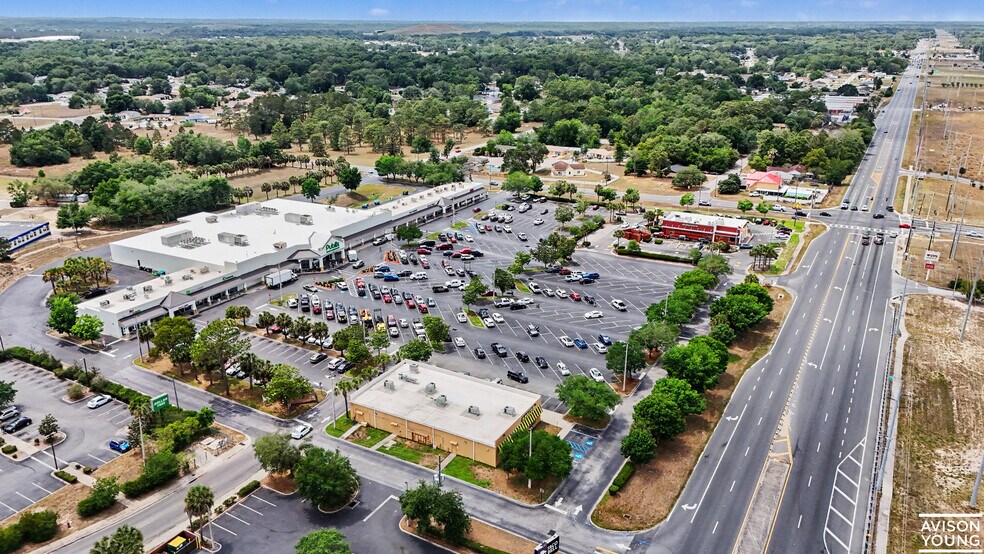 More Photos Of 7578 SE Maricamp Rd, Ocala General Retail For Lease