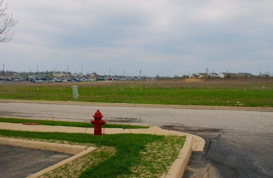 More Photos Of Lot 22, Mokena Land For Sale