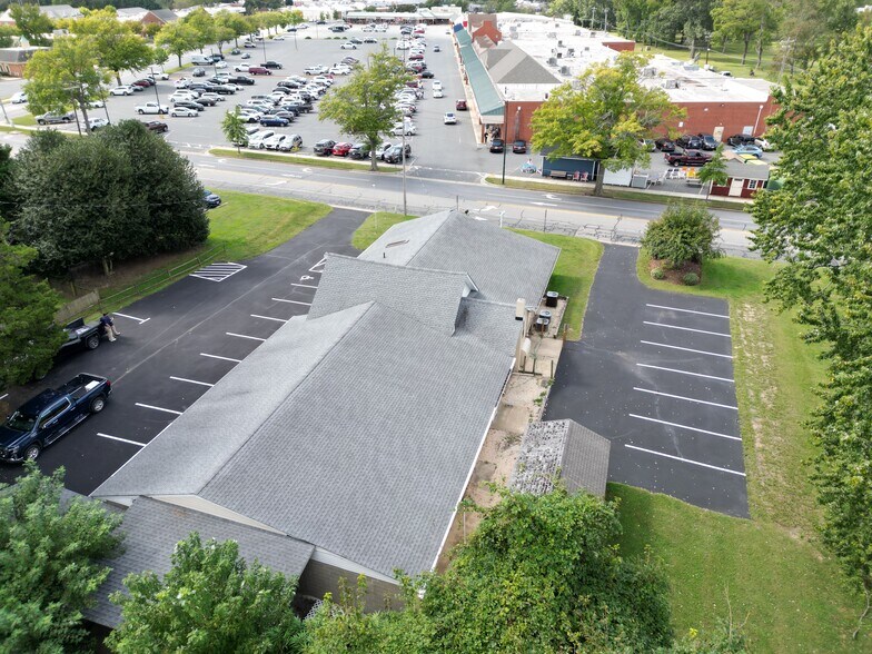 More Photos Of 320 Glebe Rd, Easton Office For Lease