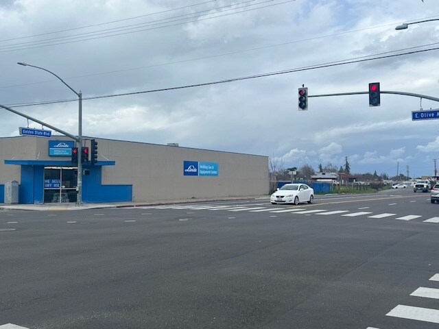 More Photos Of 208 E Olive Ave, Turlock Storefront For Sale