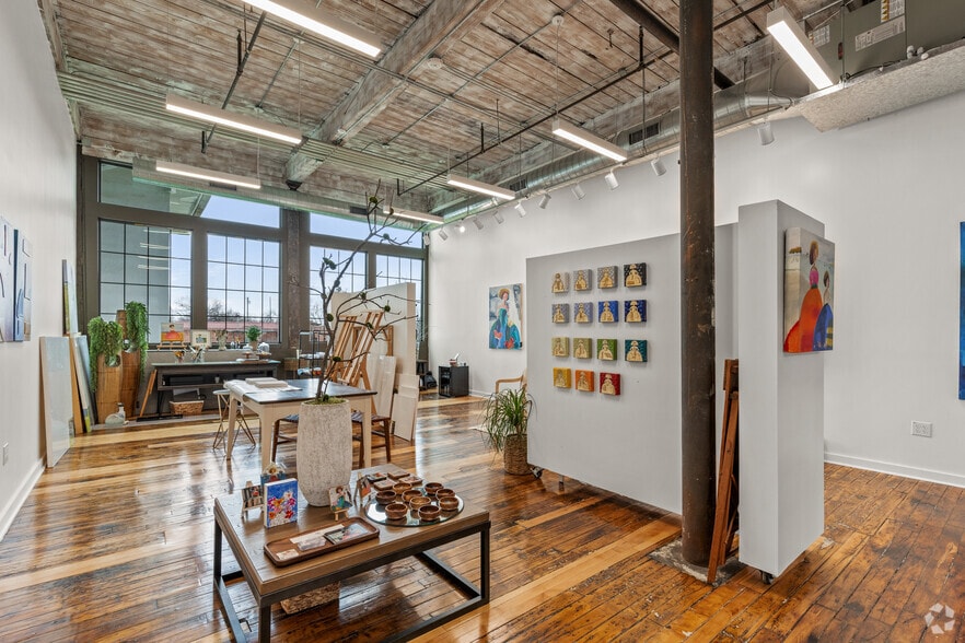 More Photos Of 610 Elm St, McKinney Loft Creative Space For Lease