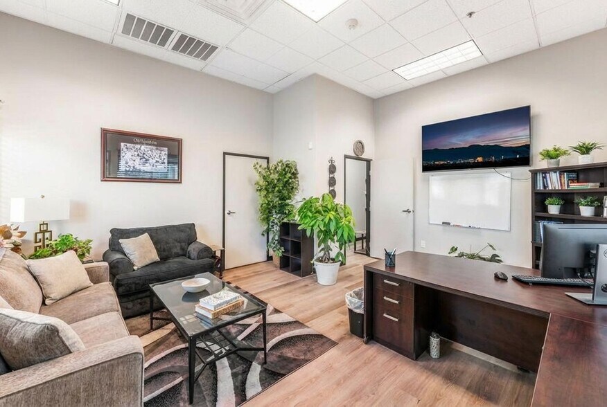More Photos Of 4130 N Martin Luther King Blvd, North Las Vegas Office For Sale