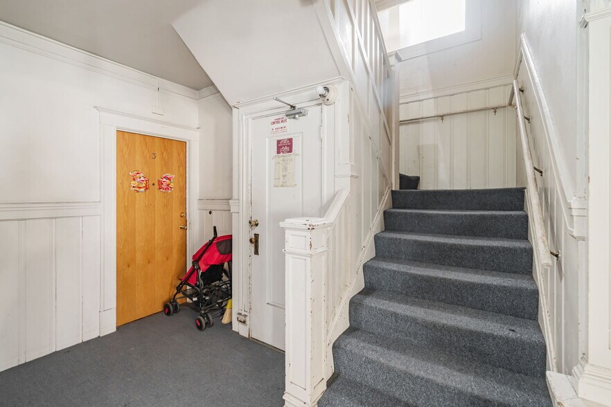 More Photos Of 1120 Jackson St, San Francisco Apartments For Sale