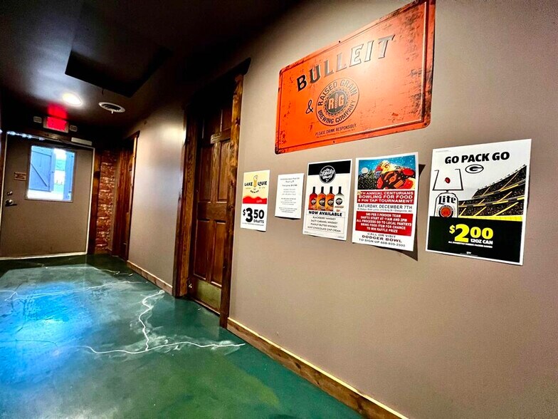 More Photos Of 307 Main St, Hollandale Restaurant For Sale