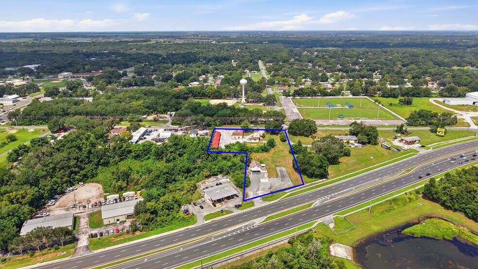 More Photos Of 611 N Dixie Ave, Fruitland Park Self Storage For Sale