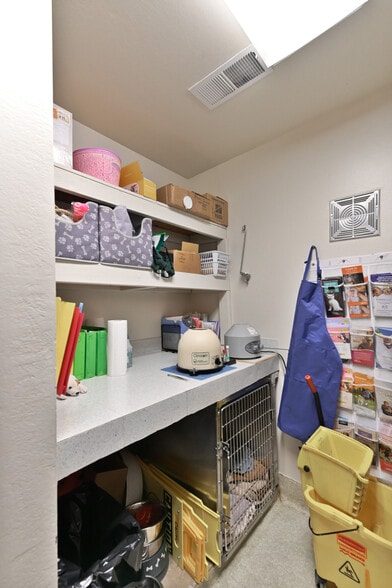 More Photos Of 382 CA-4, Murphys Office For Sale