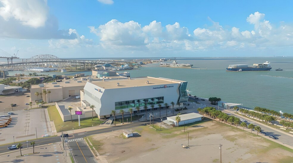 More Photos Of 1525 Shoreline Blvd, Corpus Christi Storefront Retail Office For Sale