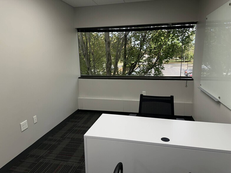 More Photos Of 4390 Route 1 N, Princeton Office For Lease