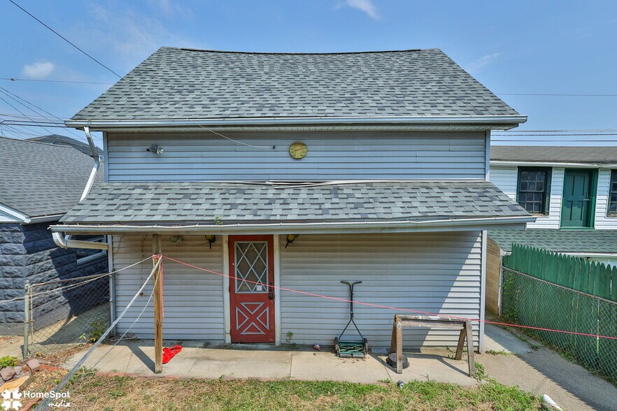 More Photos Of 1337 Washington St, Easton Multifamily For Sale