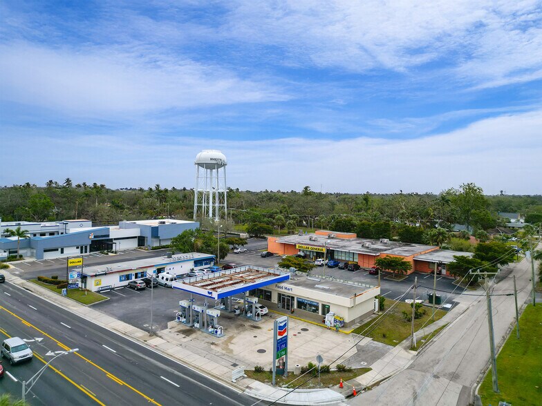 More Photos Of 2923 Manatee Ave, Bradenton Freestanding For Sale