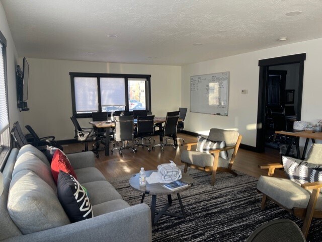 More Photos Of 60 W Canyon Crest Rd, Alpine Office For Sale