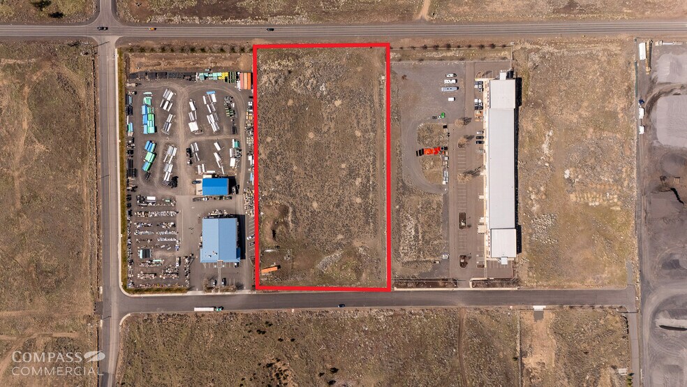 More Photos Of 265 SW 11th St, Redmond Land For Sale