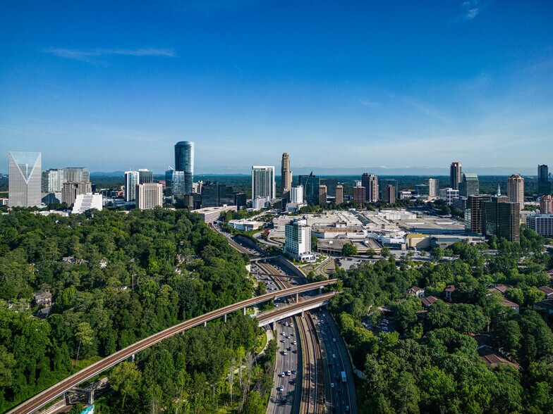 More Photos Of 3333 Peachtree Rd Ne, Atlanta Office For Sale