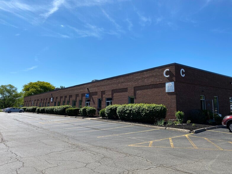 More Photos Of 3495 Winton Pl, Rochester Flex For Lease