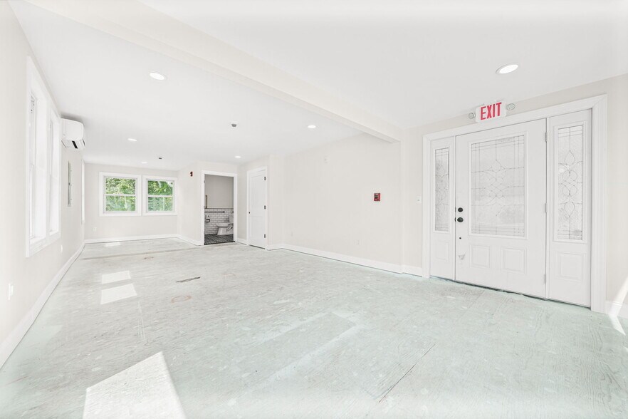 More Photos Of 12 Route 202, Montville General Retail For Sale