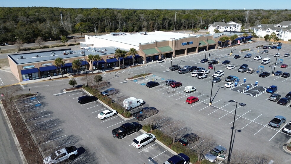 Primary Photo Of 1341-1401 N Lake Park Blvd, Carolina Beach Unknown For Lease