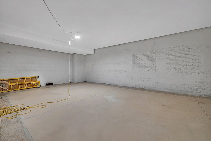 More Photos Of 31 W Downer Pl, Aurora Office For Sale