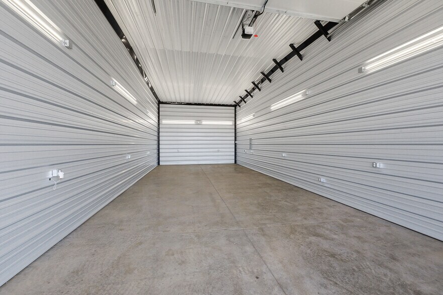 More Photos Of 16911 Tulip, Post Falls Self Storage For Sale
