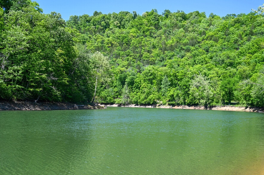 More Photos Of 0 Crestwood Road, Speedwell Land For Sale