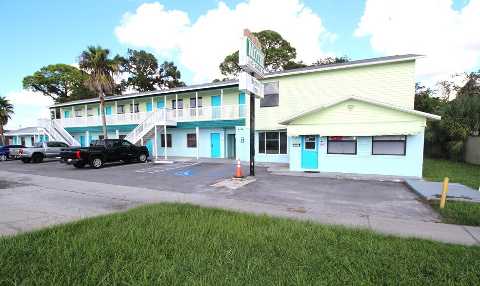 More Photos Of 6434 US Highway 19, New Port Richey Hotel For Sale