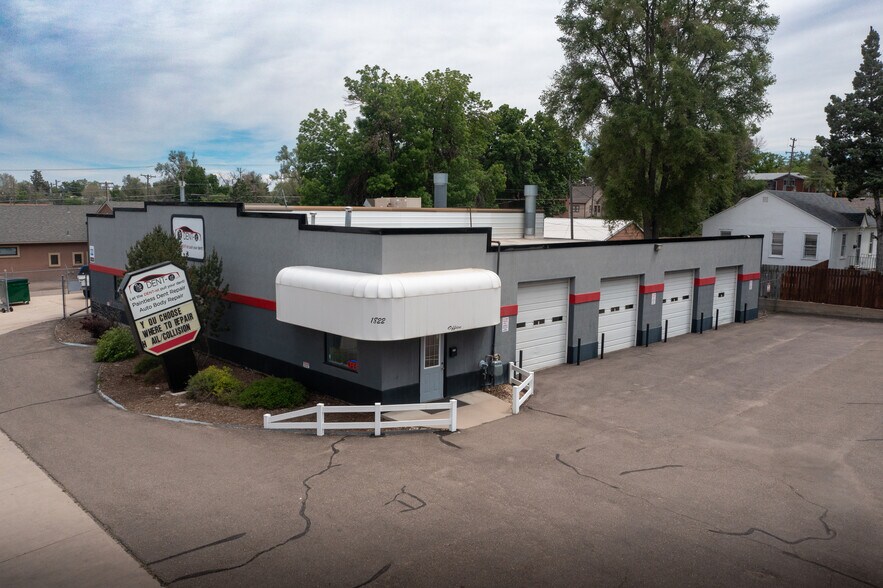 More Photos Of 1822 9th St, Greeley Auto Repair For Sale