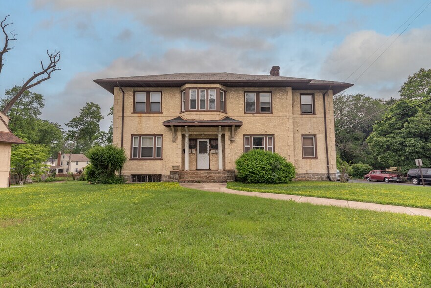 Primary Photo Of 6300 Liberty Rd, Gwynn Oak Apartments For Sale
