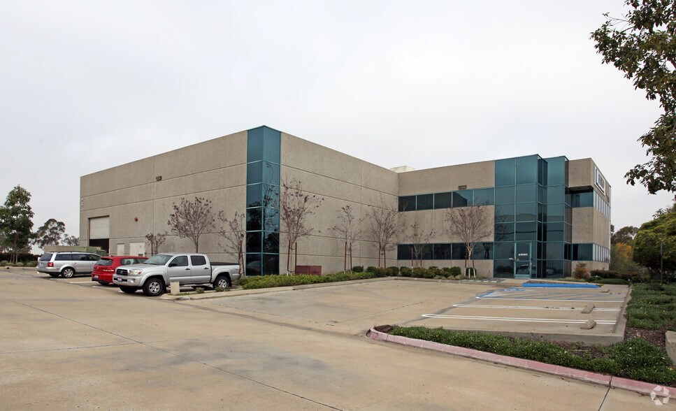 Primary Photo Of 12190 Tech Center Dr, Poway Manufacturing For Lease