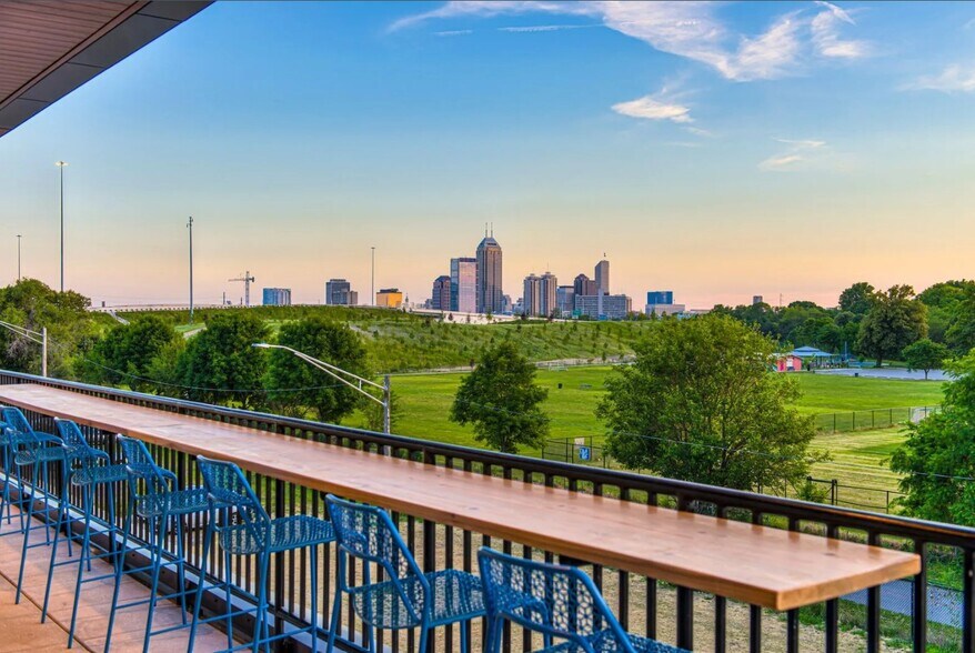 More Photos Of 1533 Lewis St, Indianapolis Coworking Space