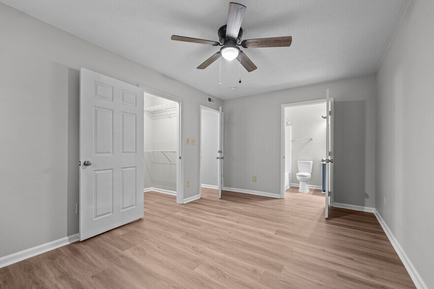 More Photos Of 920 Highland Ave, Greensboro Apartments For Sale