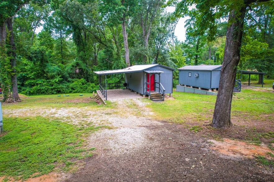 More Photos Of 151 Karen st, Zavalla Specialty For Sale