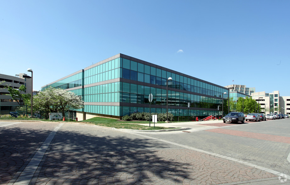 Primary Photo Of 6555 Rock Spring Dr, Bethesda Office For Lease