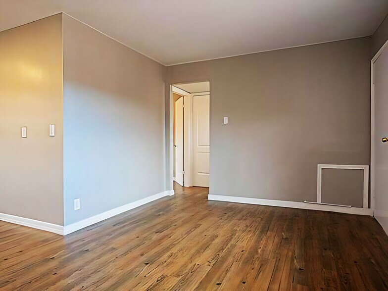More Photos Of 8718 Lawson Dr, El Paso Apartments For Sale