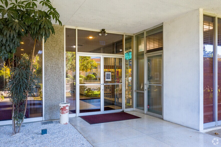 More Photos Of 612 W Duarte Rd, Arcadia Medical For Lease
