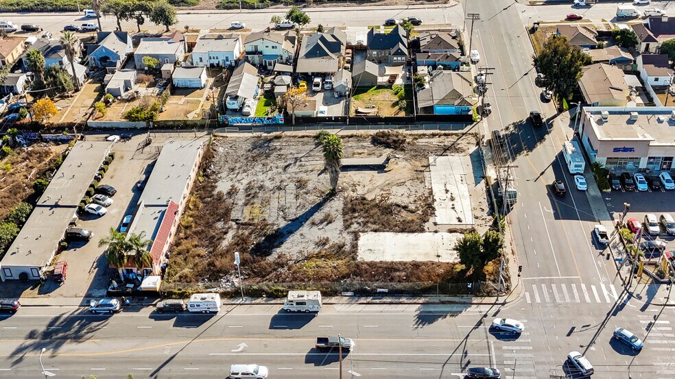 More Photos Of 11400 S Hoover St, Los Angeles Land For Sale