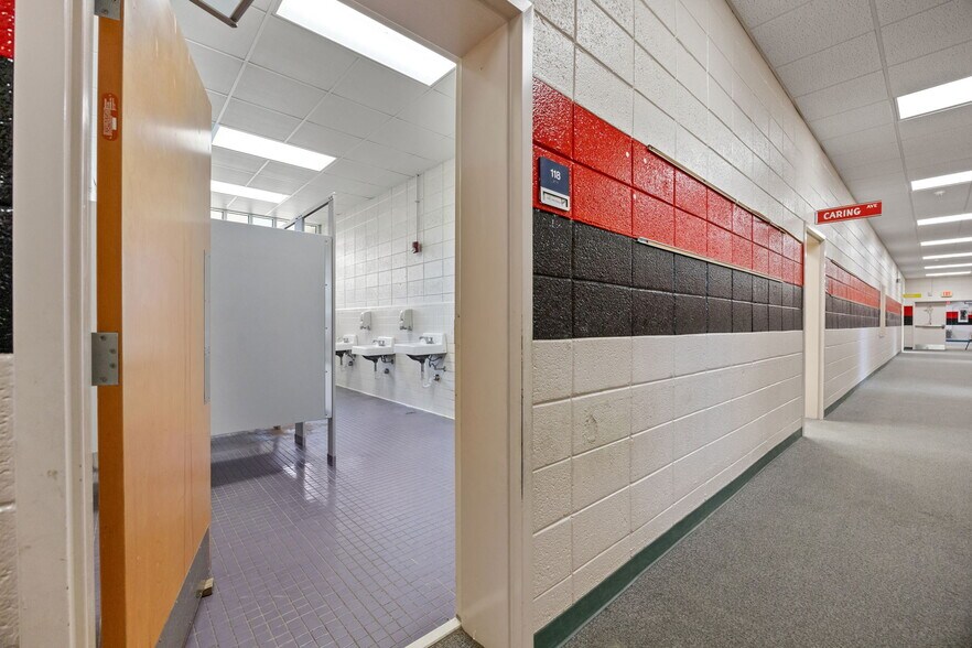 More Photos Of 8967 Cedar Grove School Loop Rd, Nashville Schools For Sale