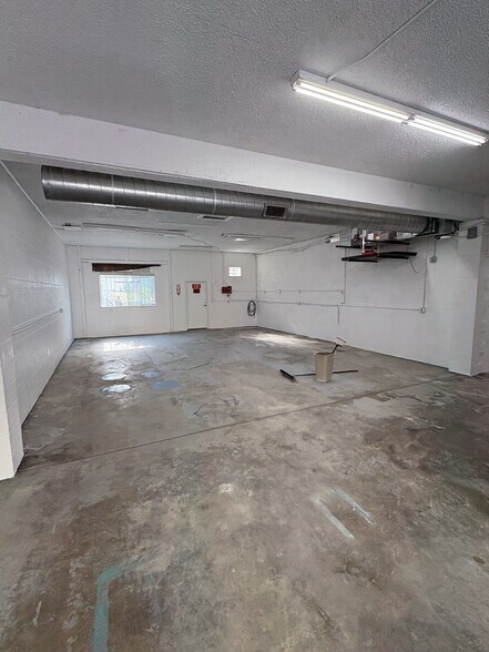 More Photos Of 5634-5636 Newland Way, Arvada Industrial For Sale