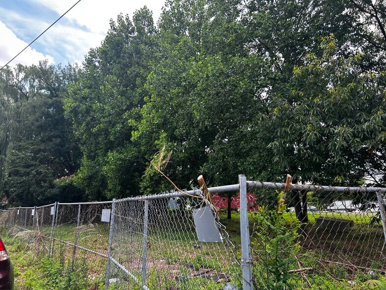 More Photos Of 212 W Diamond St, Philadelphia Land For Sale
