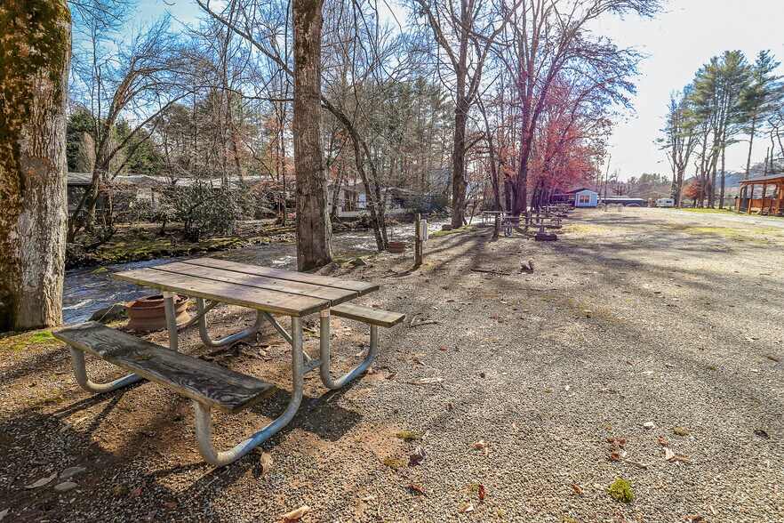 More Photos Of 1840 W Deep Creek Rd, Bryson City Trailer Camper Park For Sale