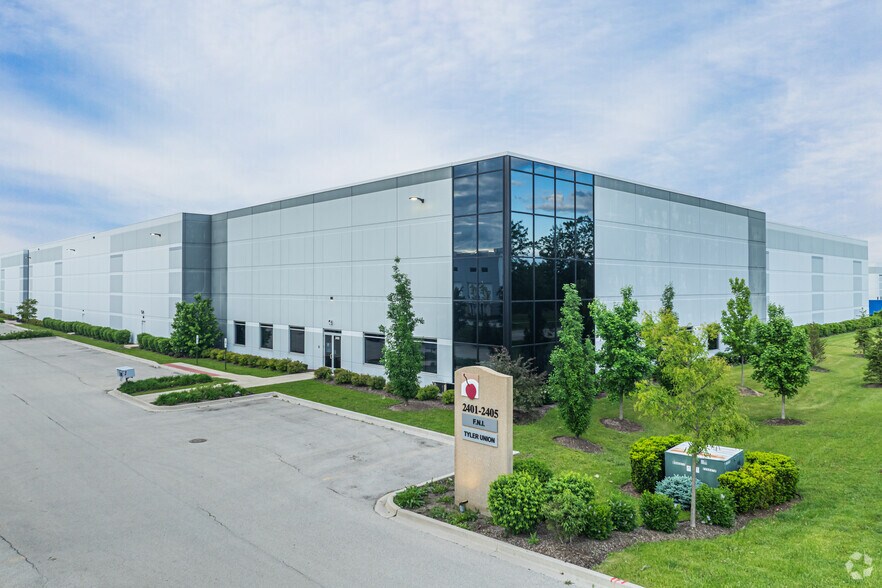 Primary Photo Of 2401 W Haven Ave, New Lenox Industrial For Sale