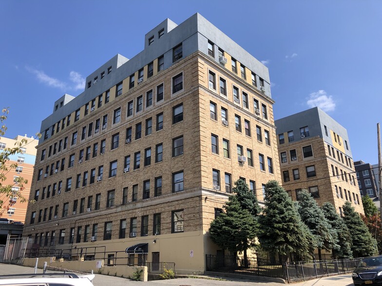 Primary Photo Of 27 Ludlow St, Yonkers Apartments For Sale