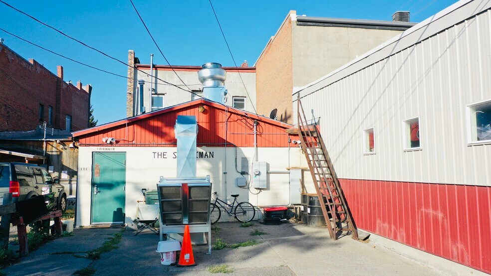 More Photos Of 118 N Main St, Livingston Storefront Retail Residential For Sale