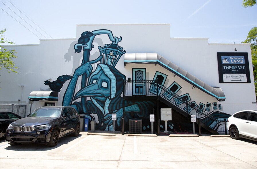 More Photos Of 1235 N Orange Ave, Orlando General Retail For Sale