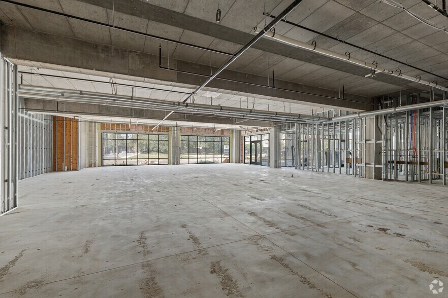 More Photos Of 1900 S Ervay St, Dallas Apartments For Lease