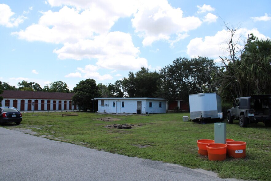 More Photos Of , Lake Wales Office For Sale