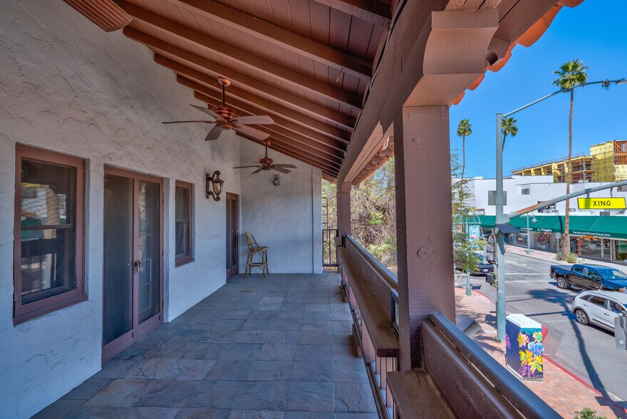 More Photos Of 369 N Palm Canyon Dr, Palm Springs Restaurant For Lease